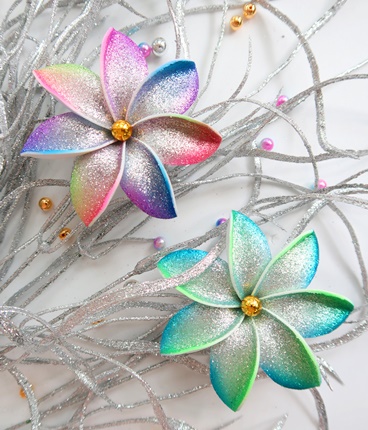 Tiare 67G-GP glitter foam flower, 10.5 cm